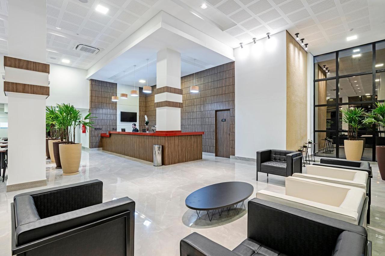 Slim Guarapuava Hotel ภายนอก รูปภาพ