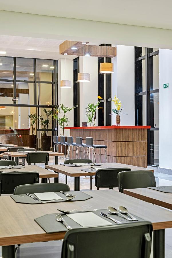 Slim Guarapuava Hotel ภายนอก รูปภาพ