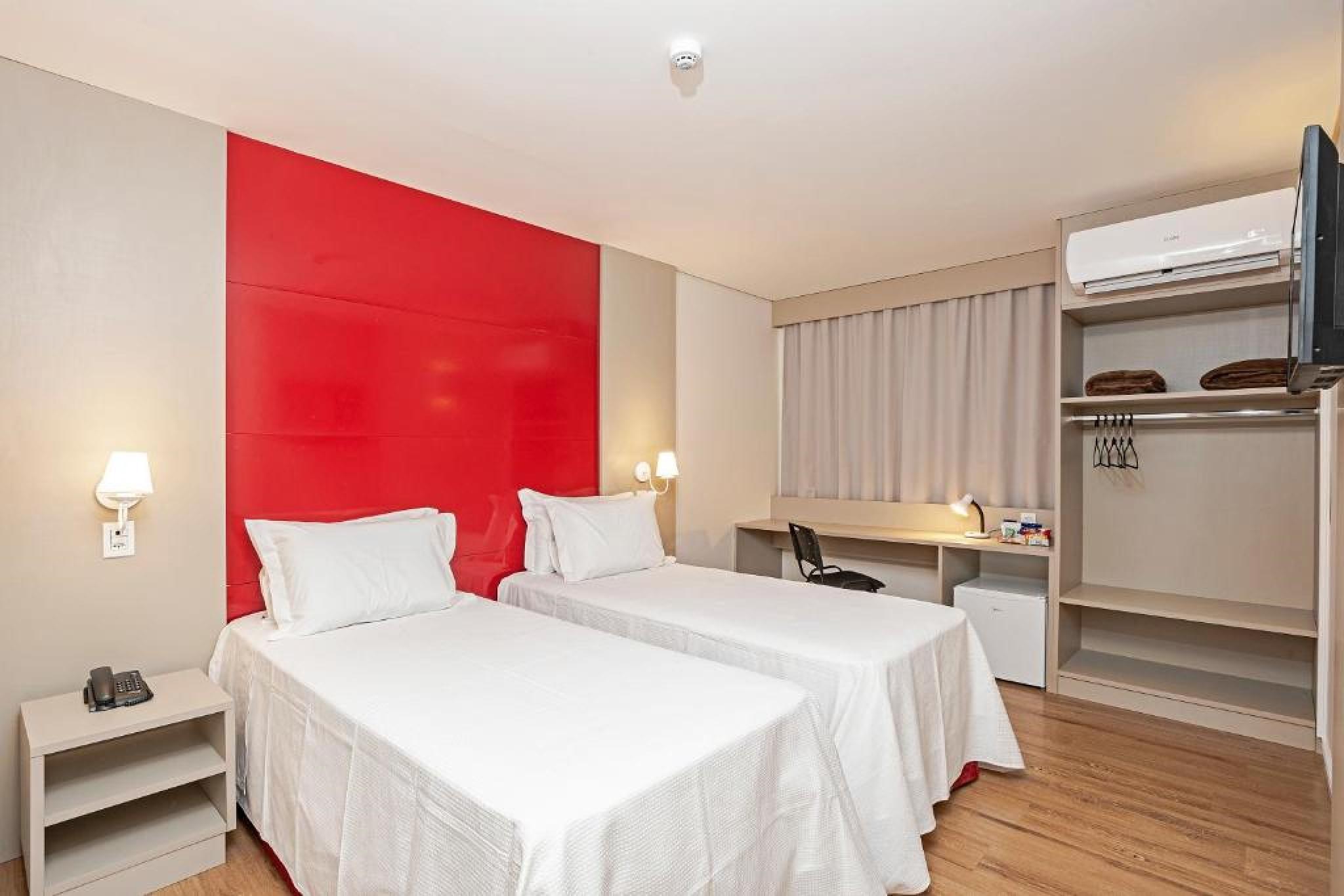 Slim Guarapuava Hotel ภายนอก รูปภาพ
