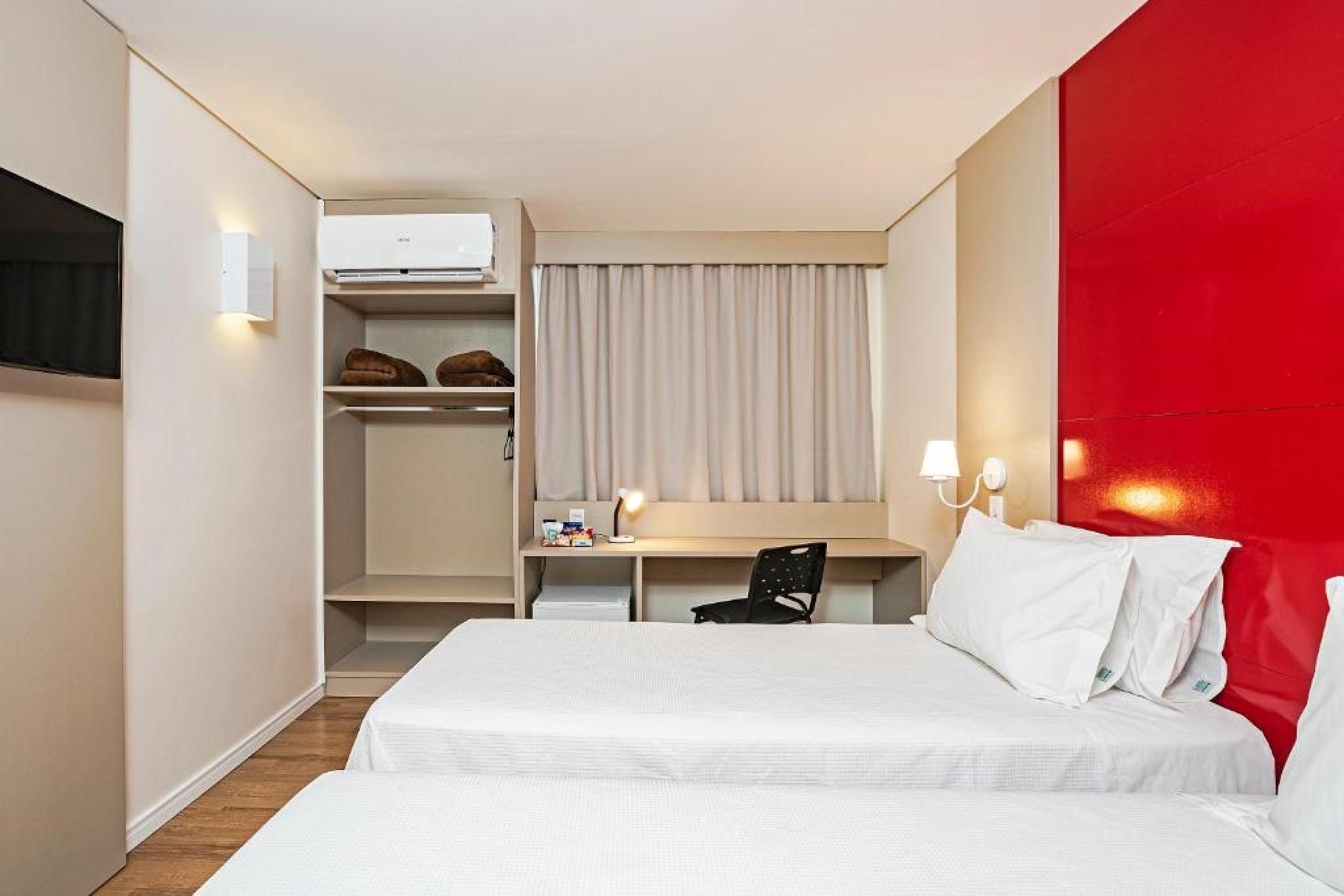 Slim Guarapuava Hotel ภายนอก รูปภาพ