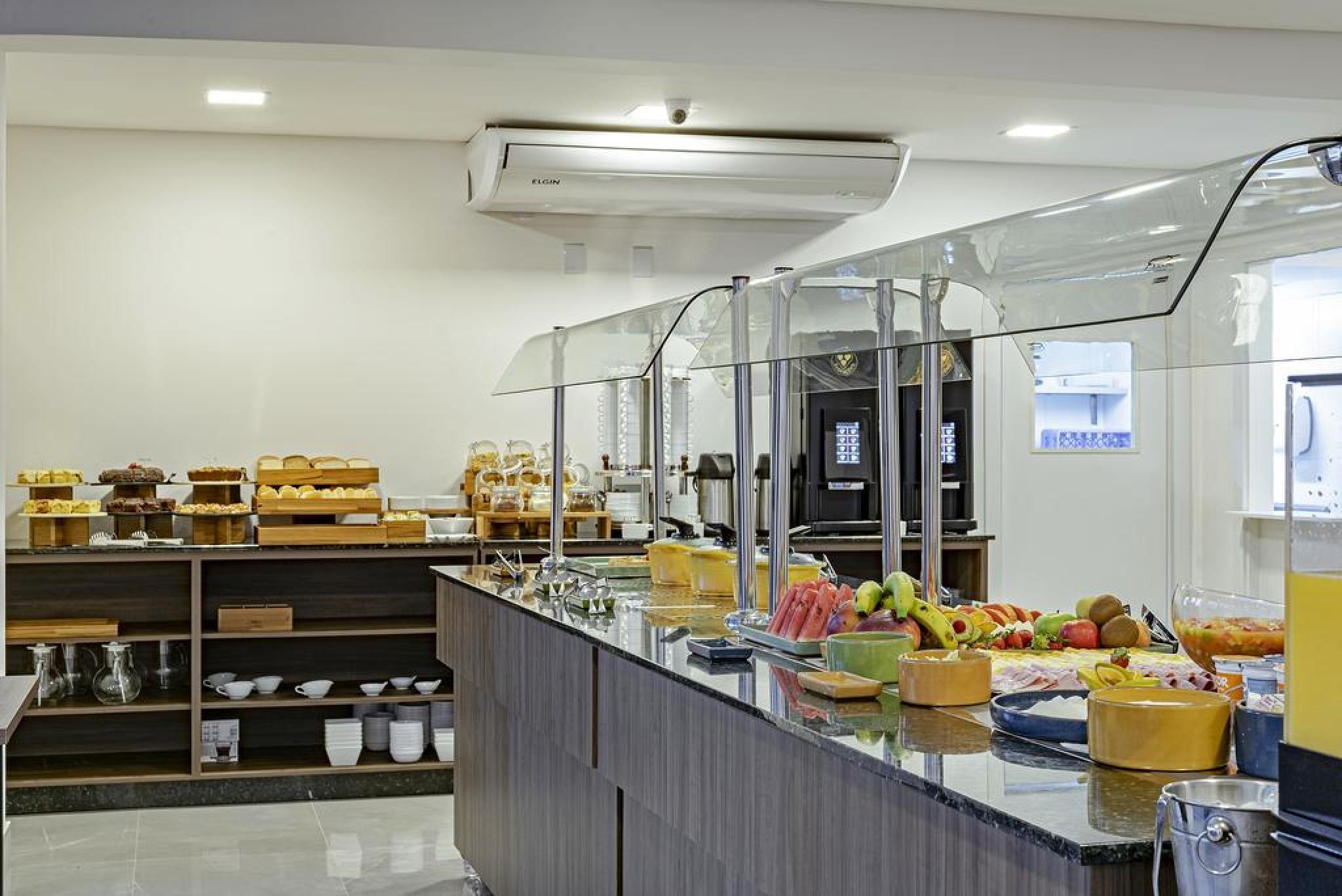 Slim Guarapuava Hotel ภายนอก รูปภาพ