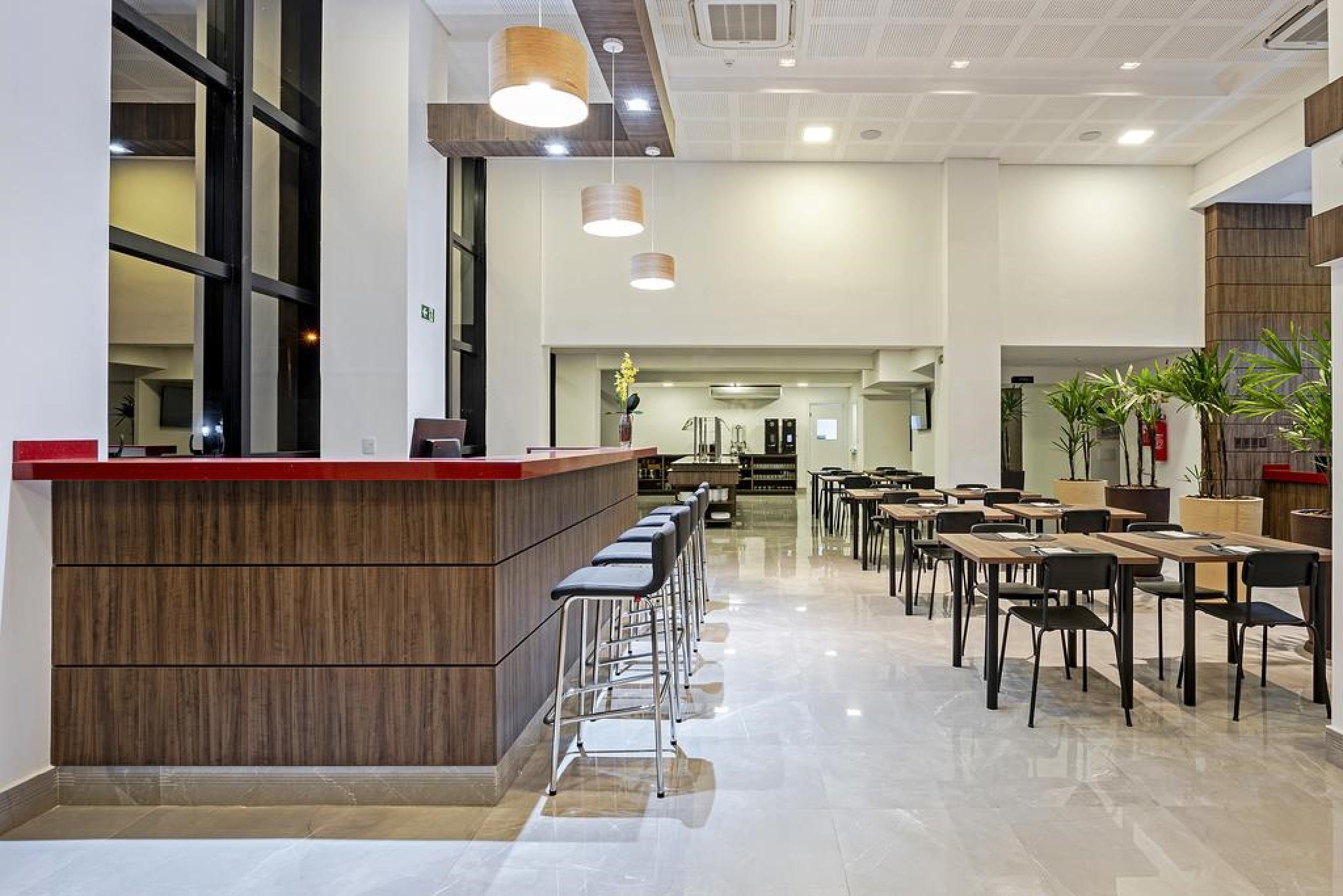 Slim Guarapuava Hotel ภายนอก รูปภาพ