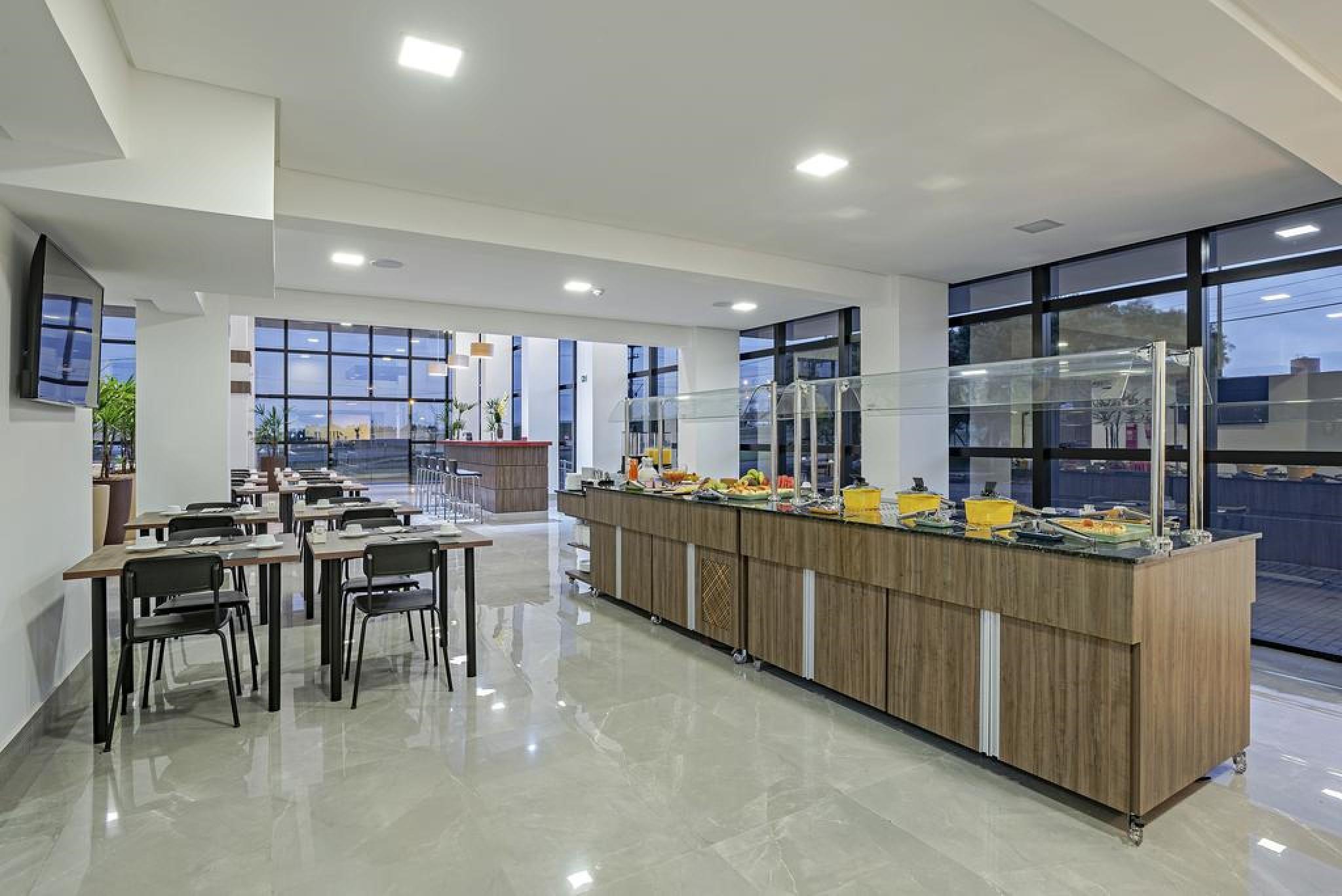 Slim Guarapuava Hotel ภายนอก รูปภาพ