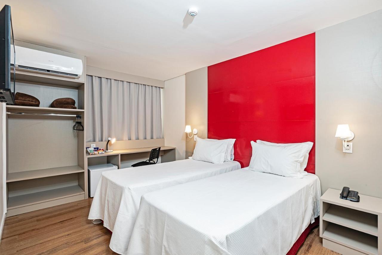 Slim Guarapuava Hotel ภายนอก รูปภาพ