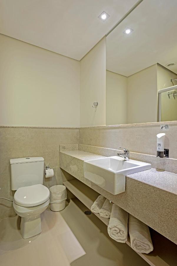 Slim Guarapuava Hotel ภายนอก รูปภาพ