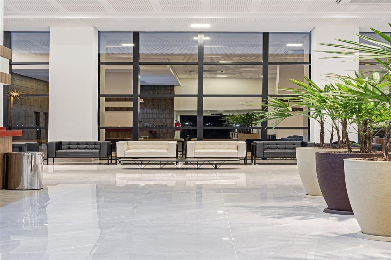 Slim Guarapuava Hotel ภายนอก รูปภาพ